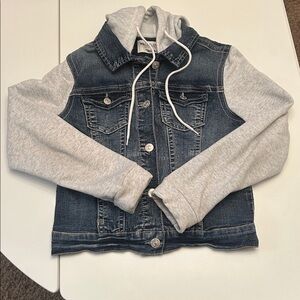 Wallflower Juniors Denim Jacket with Knit Sleeves and Hood Medium